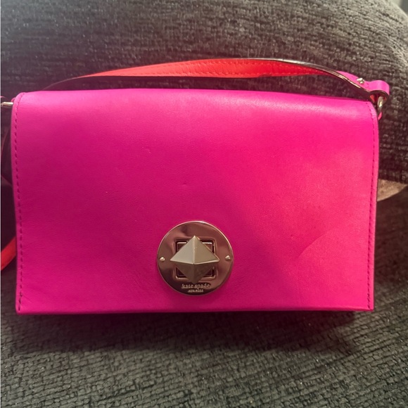 Kate Spade New York Pink Leather Turnlock Flap Crossbody Bag - Picture 2 of 13